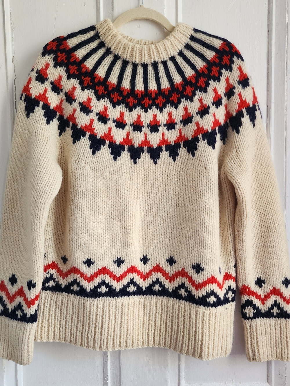 Vintage Tommy Hilfiger Jeans 100% Shetland Wool Handknit Fair Isle Sweater L